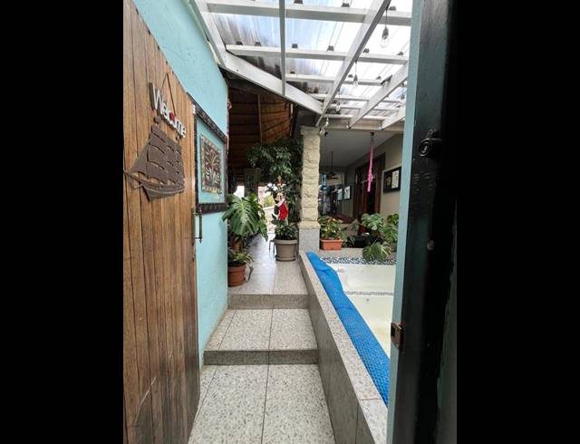 4 BEDROOM HOUSE FOR SALE IN KENSINGTON